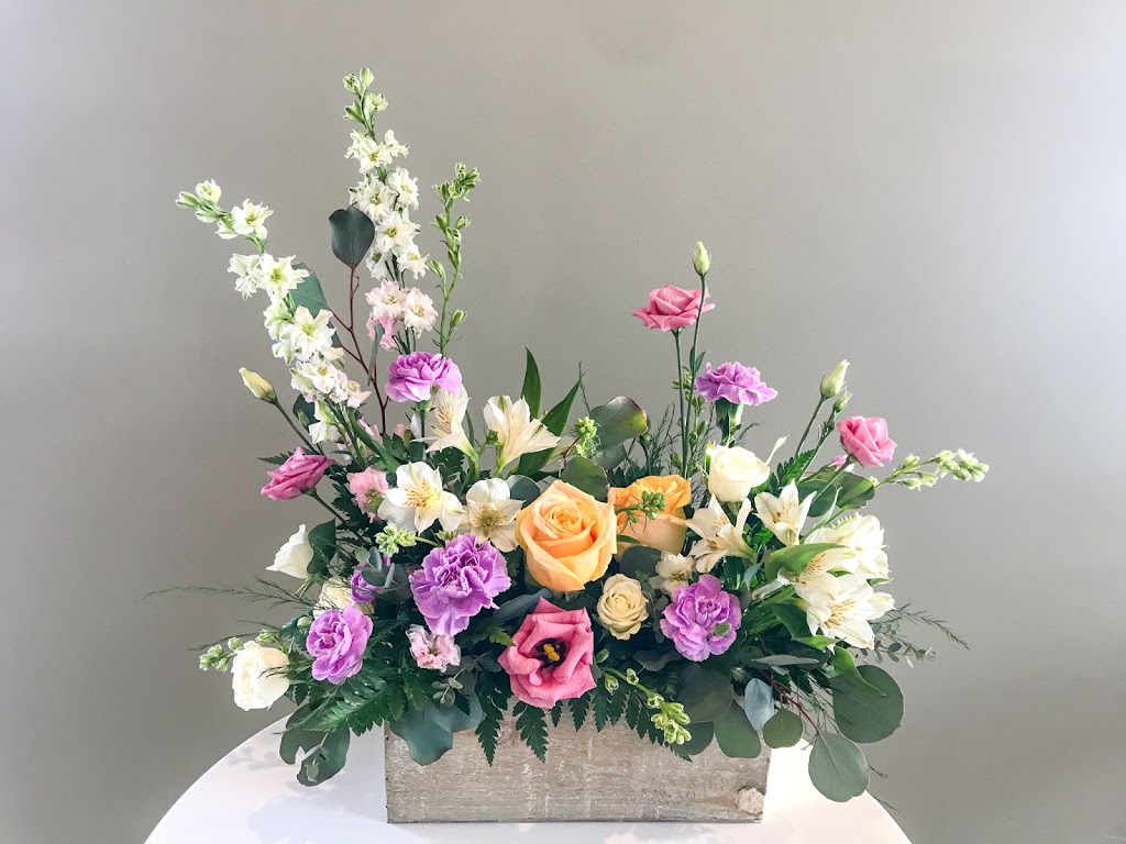 BLOOM - Petals & Gift | 820 Triple E Blvd #1, Winkler, MB R6W 0M7, Canada | Phone: (204) 325-4342