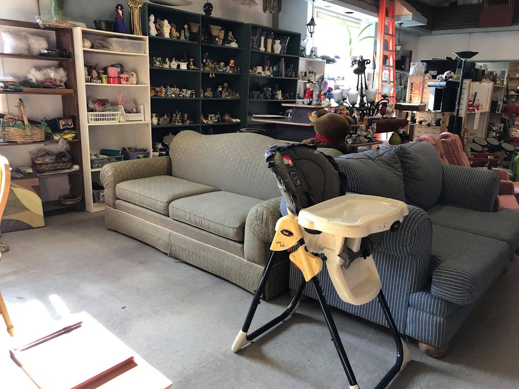 Friperie l entre 2 | 195 Bd Maloney O, Gatineau, QC J8P 3V8, Canad | Phone: (819) 712-1401