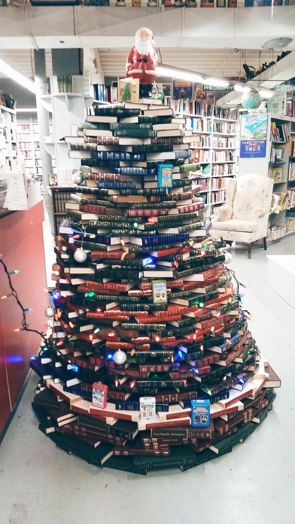 Fair’s Fair Books | 907 9 Ave SE, Calgary, AB T2G 0S5, Canada | Phone: (403) 237-8156