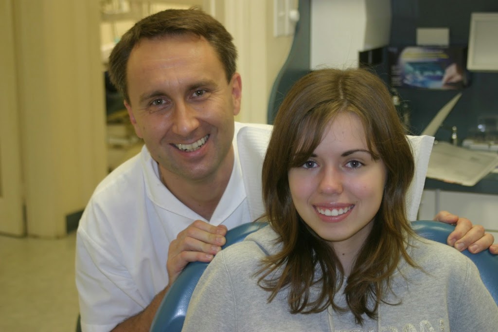 Dundas Dental Office | 1909 Dundas St E, Whitby, ON L1N 2L5, Canada | Phone: (905) 721-1616