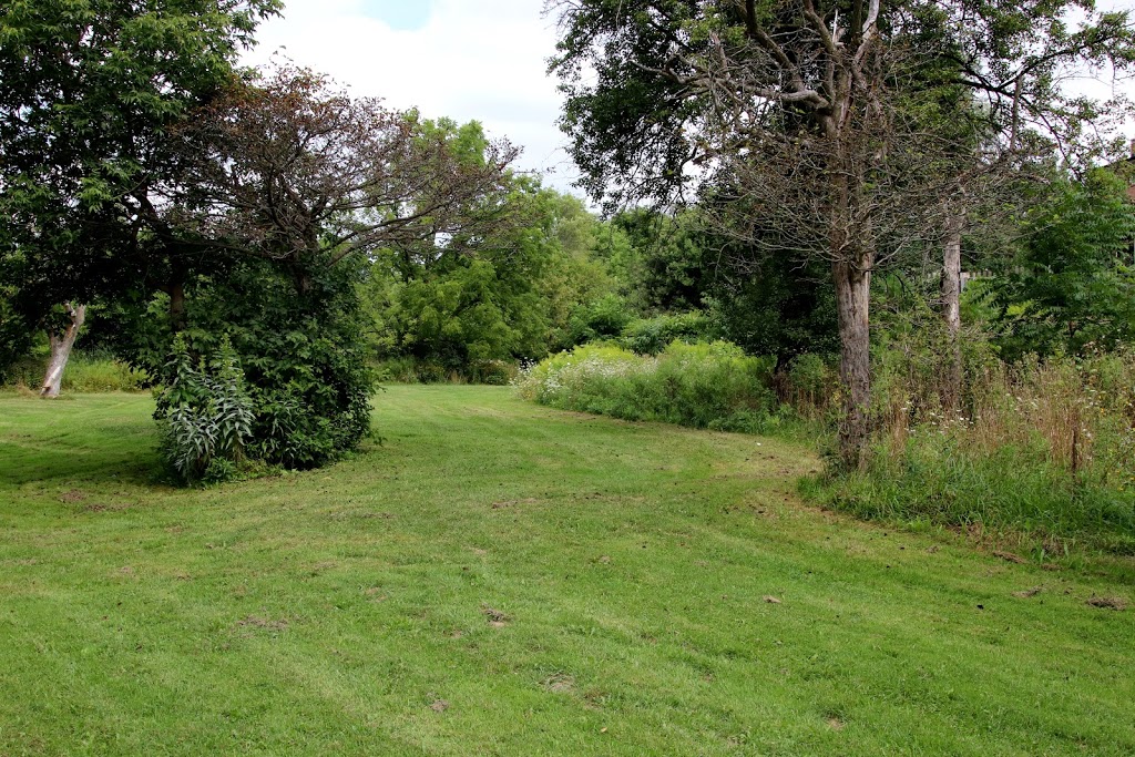 Thistletown Park | 1265 Albion Rd, Toronto, ON M9V 2X3, Canada | Phone: (416) 338-4386