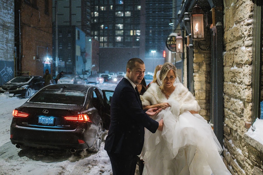 Josh Sauer Photography | 510 Canatara Ct, Kingston, ON K7M 0G3, Canada | Phone: (613) 572-7689