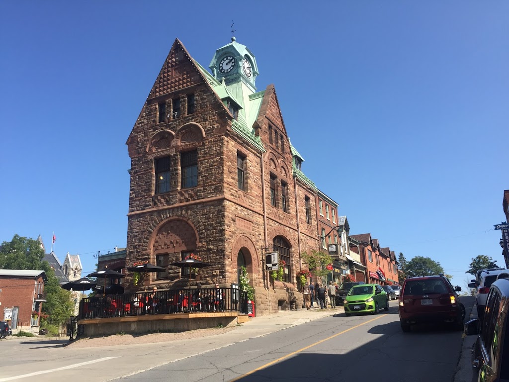 Almonte Old Town Hall | 14 Bridge St, Almonte, ON K0A 1A0, Canada | Phone: (613) 256-1077