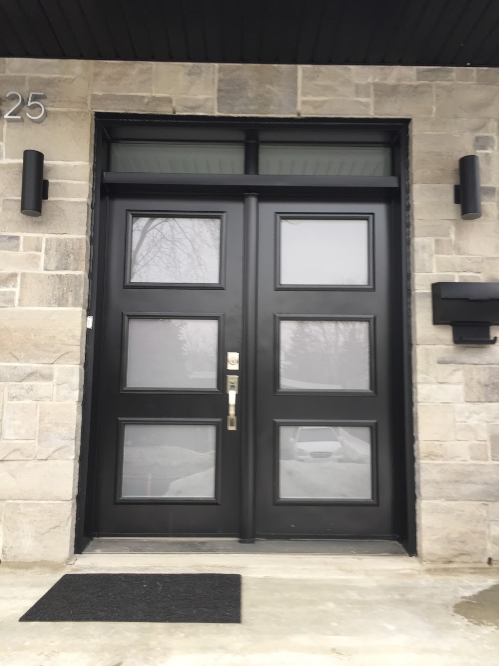 Excel-Teinte | 25 Rue Claude-Audy suite 22, Saint-Jérôme, QC J5L 0J2, Canada | Phone: (450) 565-7051