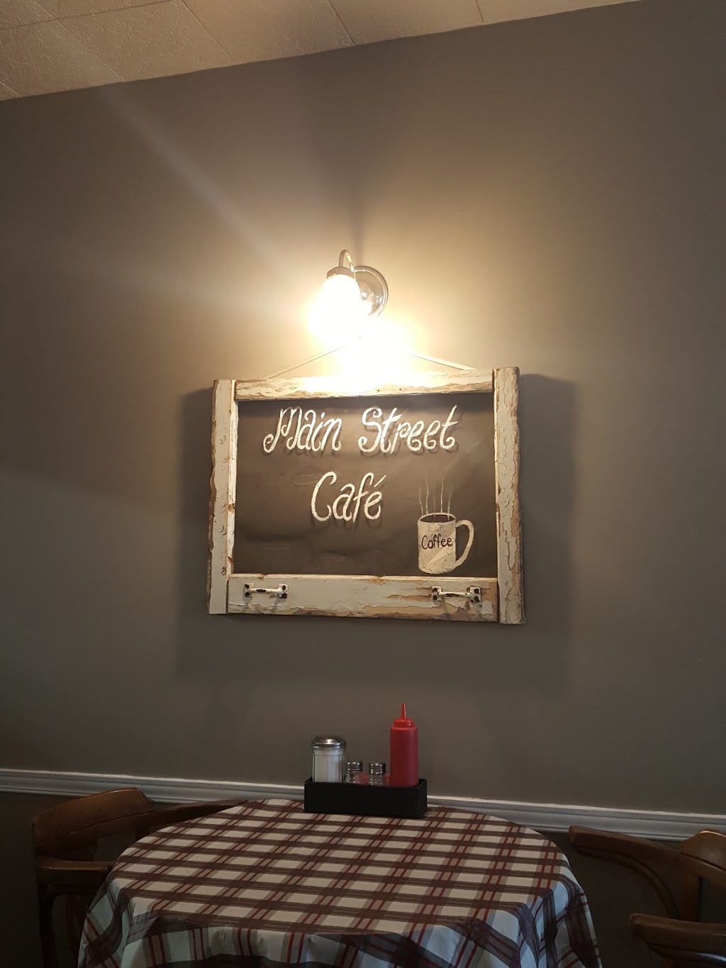 Main St. Cafe | 149 Main St W, Shelburne, ON L0N 1S3, Canada | Phone: (519) 925-1991