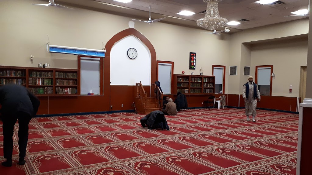 Khalid Bin Al-Walid Mosque | 16 Bethridge Rd, Etobicoke, ON M9W 1N1, Canada | Phone: (416) 745-2888