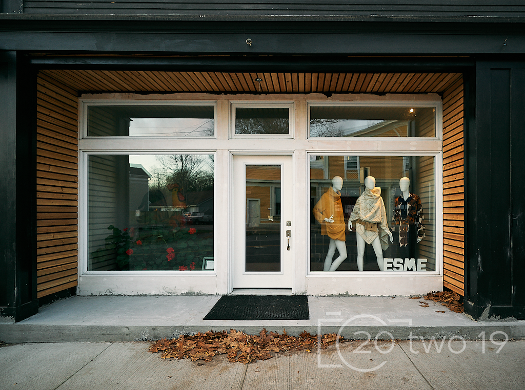 The Esmé Original Jacket | 9846 Main St, Canning, NS B0P 1H0, Canada | Phone: (902) 582-7555