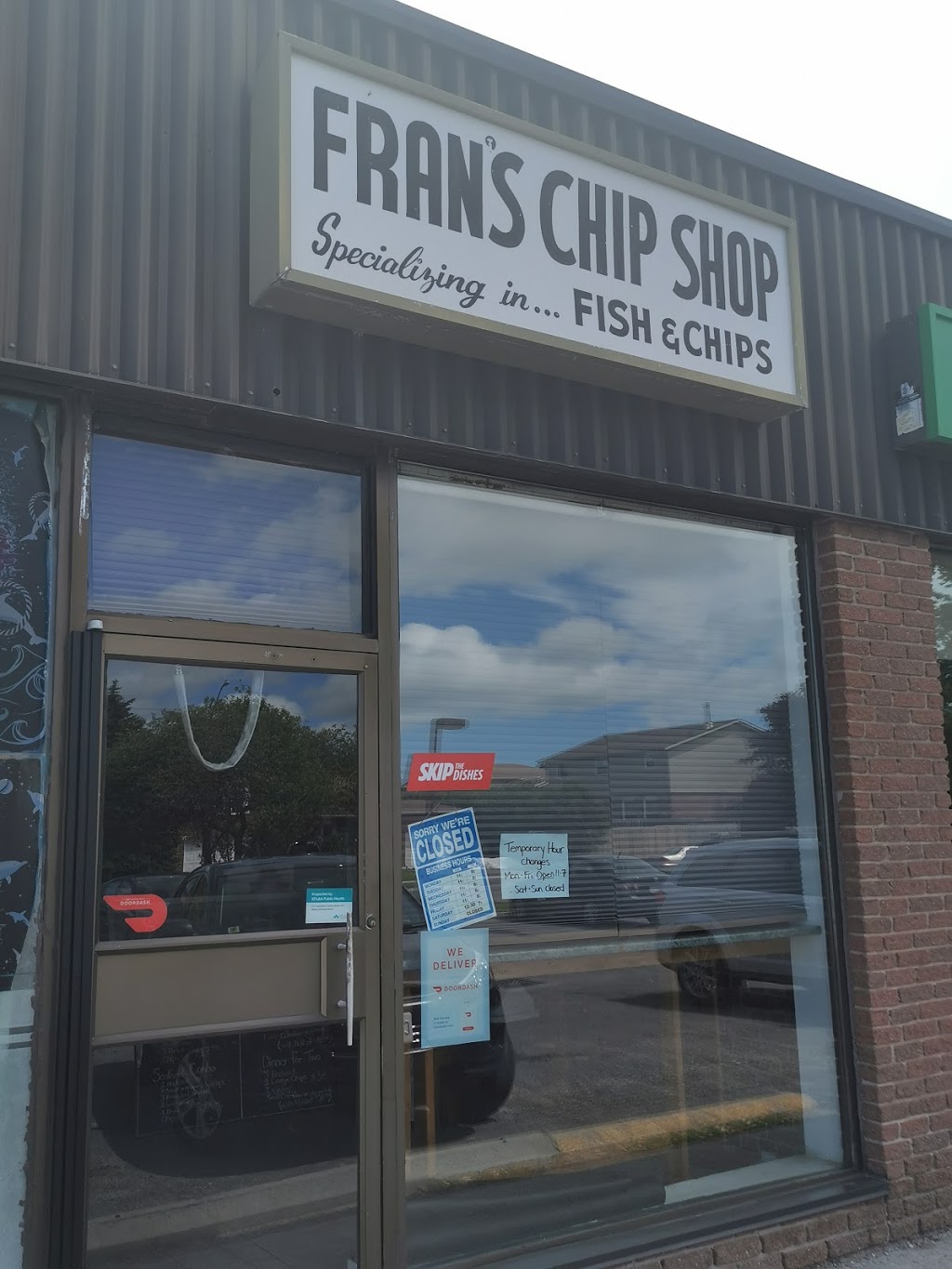 Fran's Fish & Chips - 83 Aberfoyle Rd #5, Kingston, ON K7M 7B5, Canada