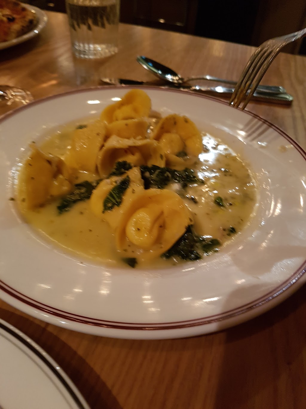 Harth restaurant | 1-980 St Annes Rd, Winnipeg, MB R2M 2X9, Canada | Phone: (204) 255-0003