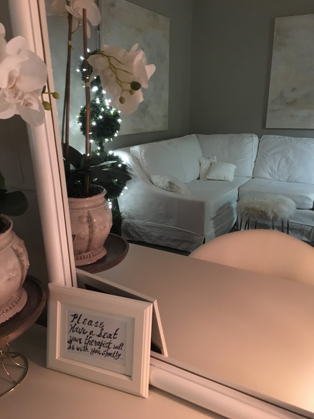 Adrienne Richardson Niagara Counselling/ Online Therapy | 6150 Valley Way # 202, Niagara Falls, ON L2E 1X9, Canada | Phone: (289) 407-9699