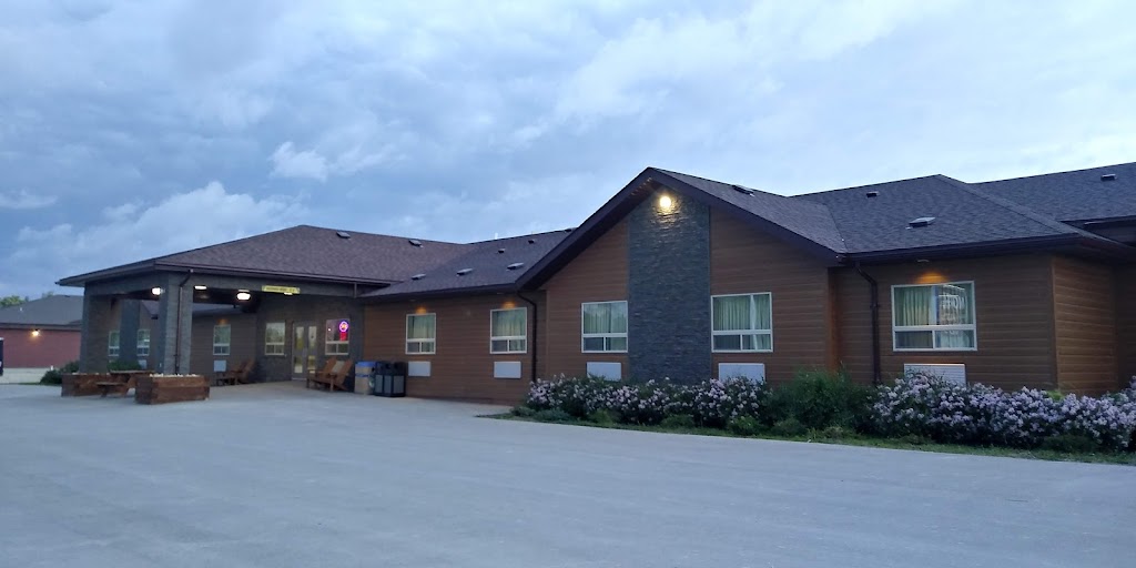 Pinaymootang Motel & Entertainment Centre | 779 Business Rd, R0C0X0, Fairford, MB R0C 0X0, Canada | Phone: (204) 659-4933