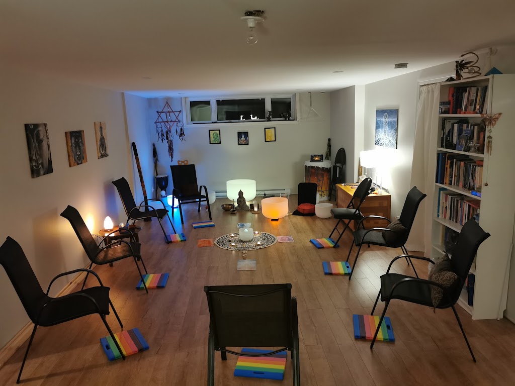 claude boivin médium | 197 Rue de lÉglantier, Sainte-Sophie, QC J5J 0H6, Canada | Phone: (438) 496-1352