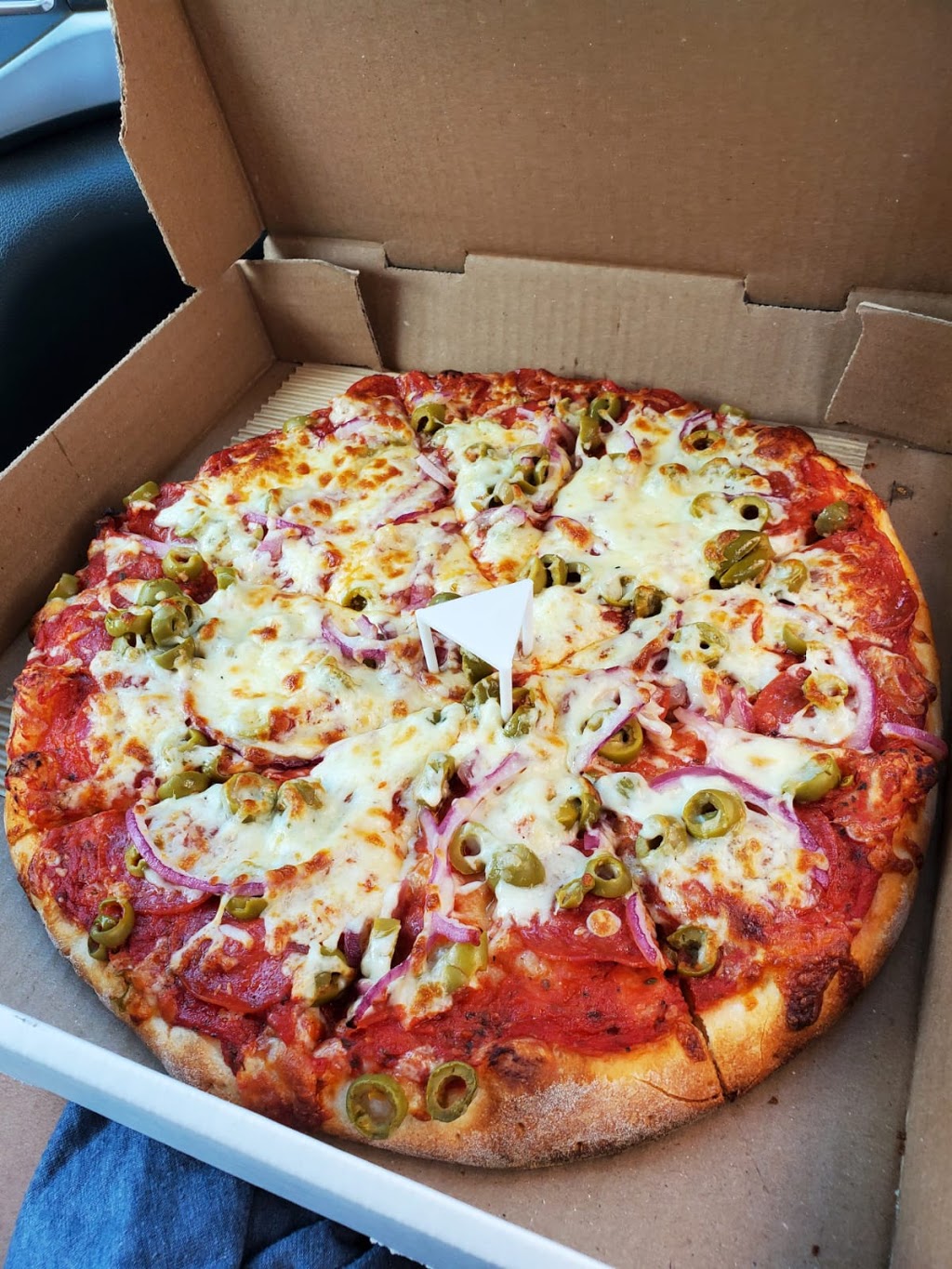 Donna’s Pizza - Norwood | 4249 Hwy 7, Norwood, ON K0L 2V0, Canada | Phone: (705) 639-8989