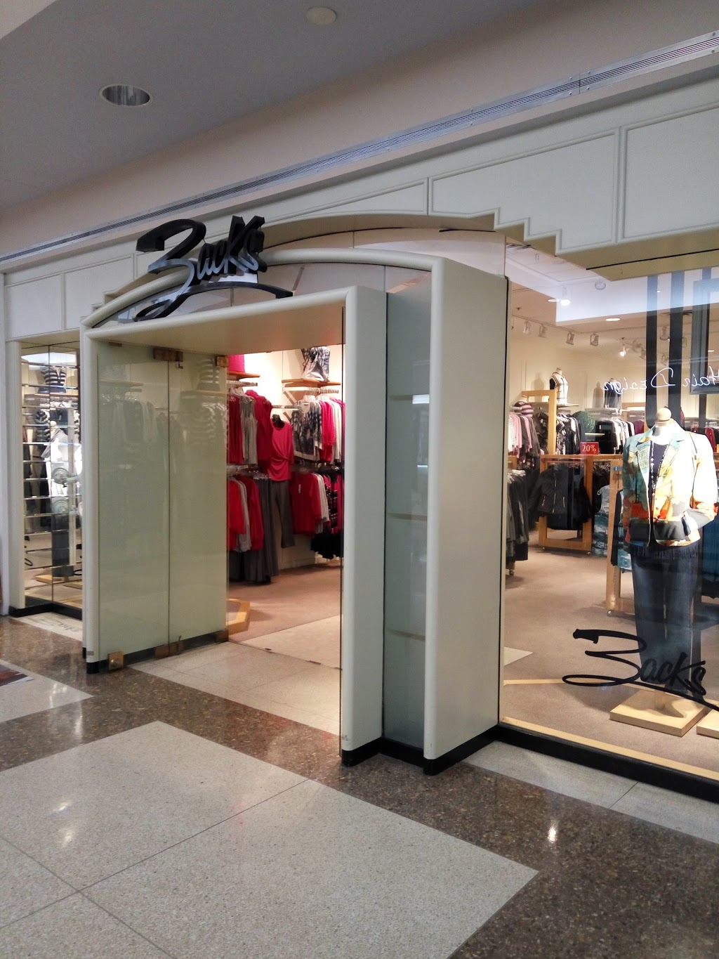 Zacks | 2900 Steeles Ave E, Thornhill, ON L3T 4X1, Canada | Phone: (905) 886-6576