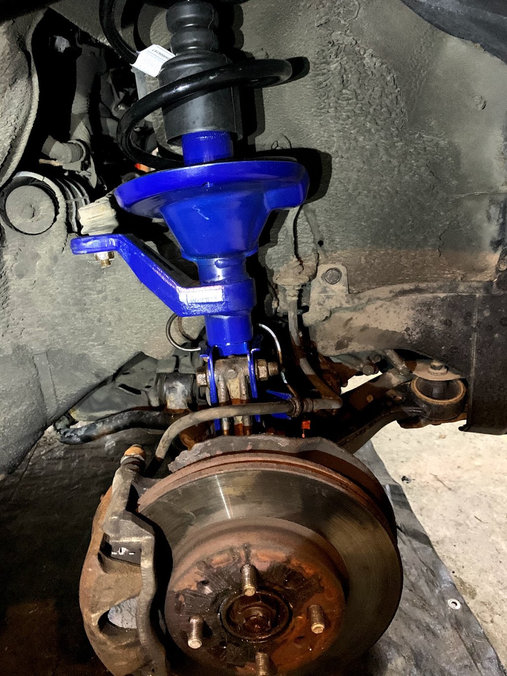 Pneus et mechanic mobile | Rue Pacific, Saint-Hubert, QC J3Z 0E5, Canada | Phone: (514) 608-7128