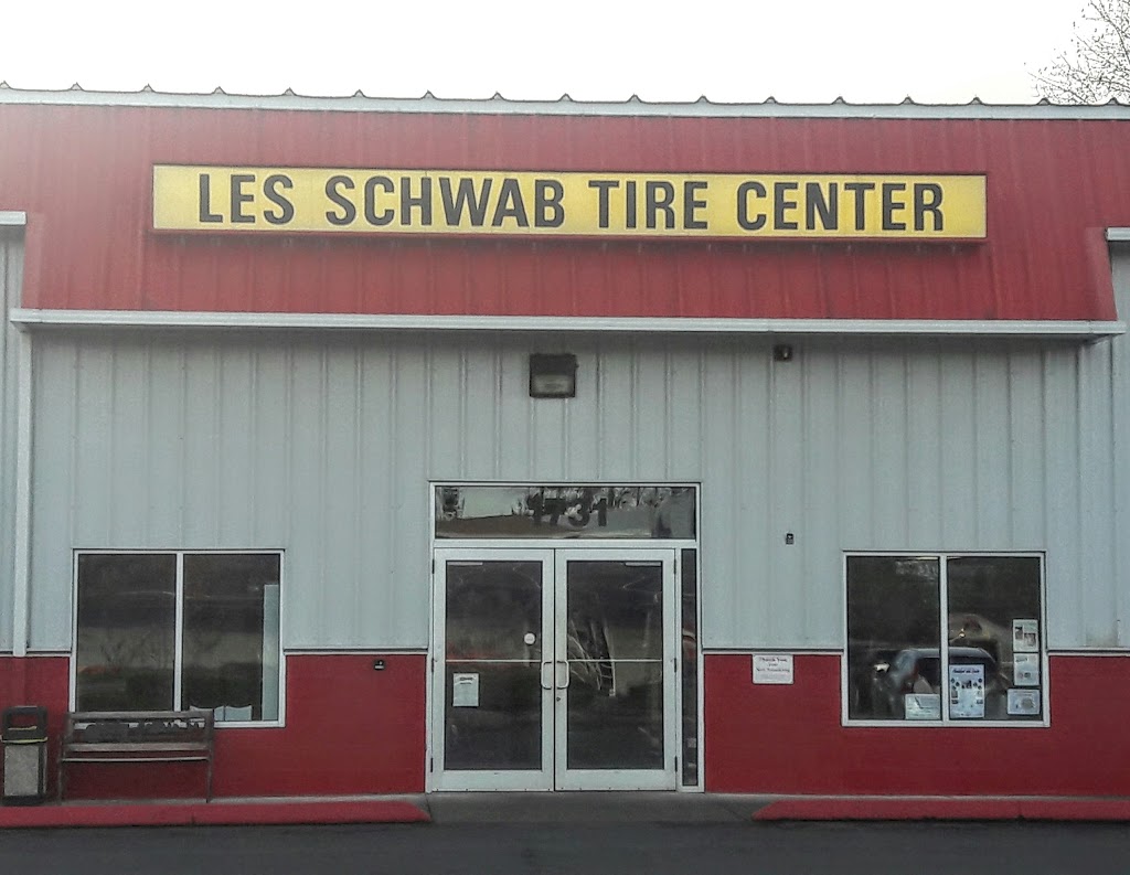 Les Schwab Tire Center | 1731 La Bounty Dr, Ferndale, WA 98248, USA | Phone: (360) 380-4660