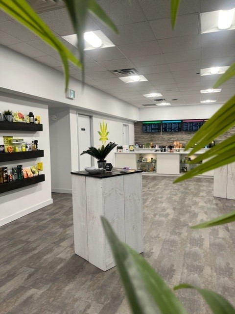 Golden Tree Cannabis Weed Dispensary Stirling | 1 Mill St, Stirling, ON K0K 3E0, Canada | Phone: (613) 395-4664