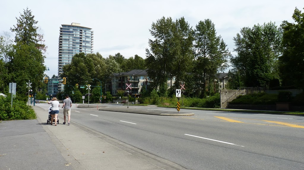 Klahanie Townhouses | 100 Klahanie Dr, Port Moody, BC V3H 5K3, Canada | Phone: (604) 616-2678