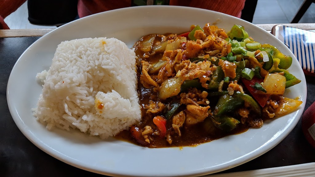 SAIGON Bistro Restaurant | 122 Atlantic Ave, Toronto, ON M6K 1X9, Canada | Phone: (647) 349-2492