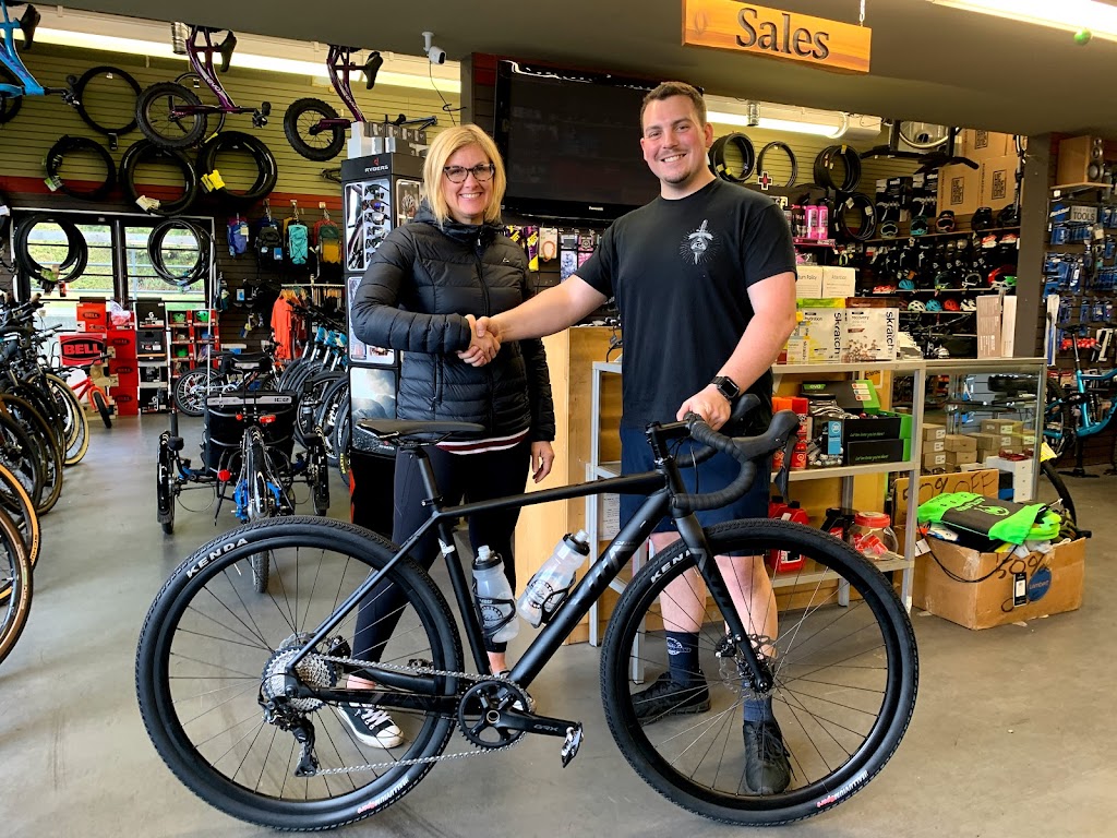 Blacks Cycle | 274 Anderton Rd, Comox, BC V9M 1Y2, Canada | Phone: (250) 339-7011