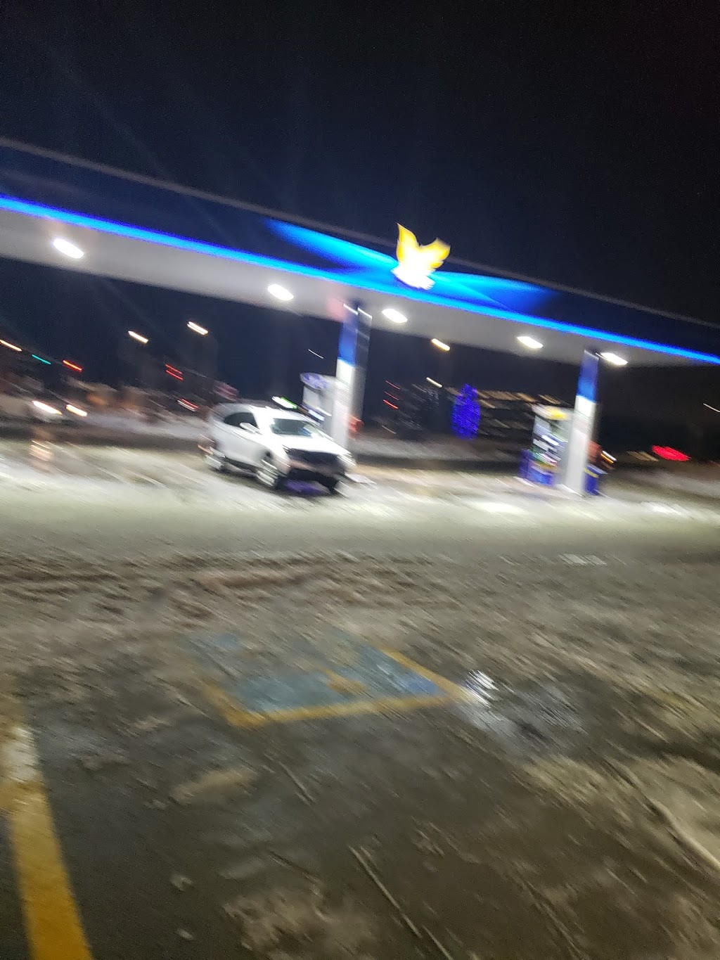Ultramar | 401 March Rd, Ottawa, ON K2K 0K1, Canada | Phone: (613) 592-8161