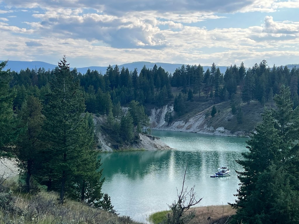 Newgate Sandy Shores | 5412 Munro Road, Newgate, BC V0B 1T7, Canada | Phone: (587) 328-0234