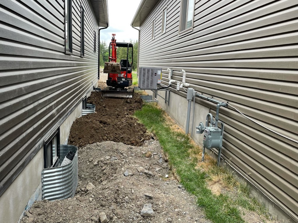 Robs Excavation & Property Maintenance | RR # 3, Yarker, ON K0K 3N0, Canada | Phone: (613) 561-6048