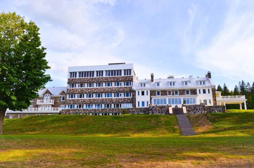 Stonehaven Le Manoir | 40 Chemin du Lac des Sables, Sainte-Agathe-des-Monts, QC J8C 2Z7, Canada | Phone: (819) 774-1991