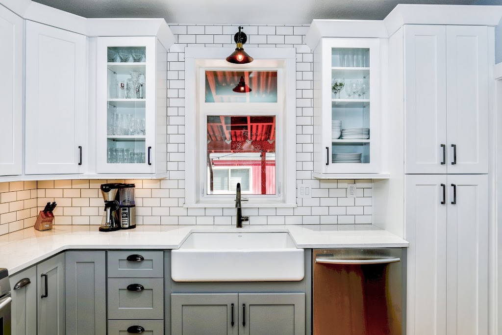 Quality Cabinet Refinishing | 49 Acorn Crescent, Wasaga Beach, ON L9Z 1L6, Canada | Phone: (905) 962-3900