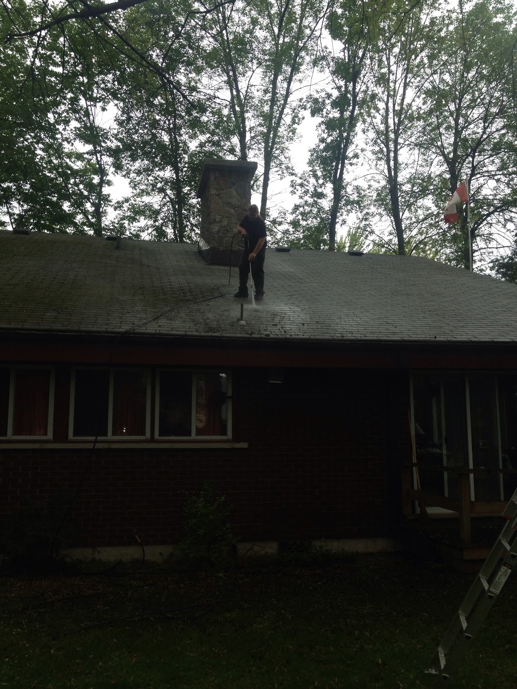 Country Clean your clean connection | 255 Huronia Rd, Barrie, ON L4N 4G2, Canada | Phone: (705) 794-2561
