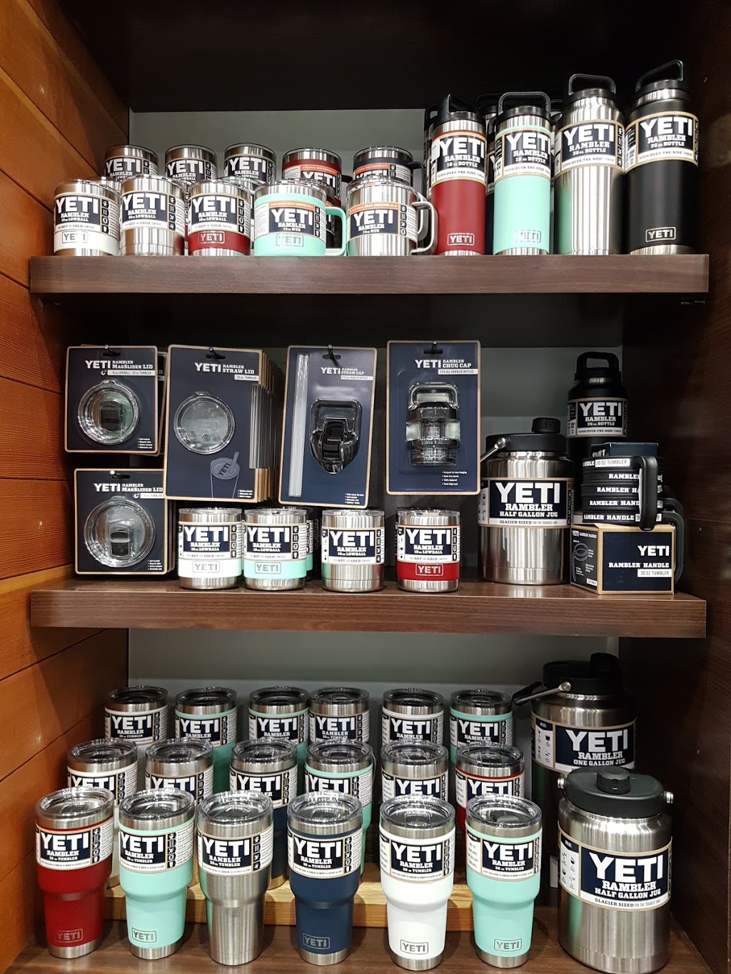 Foursight Supply Co. | 2271 Harvey Ave, Kelowna, BC V1Y 6H2, Canada | Phone: (236) 420-3444
