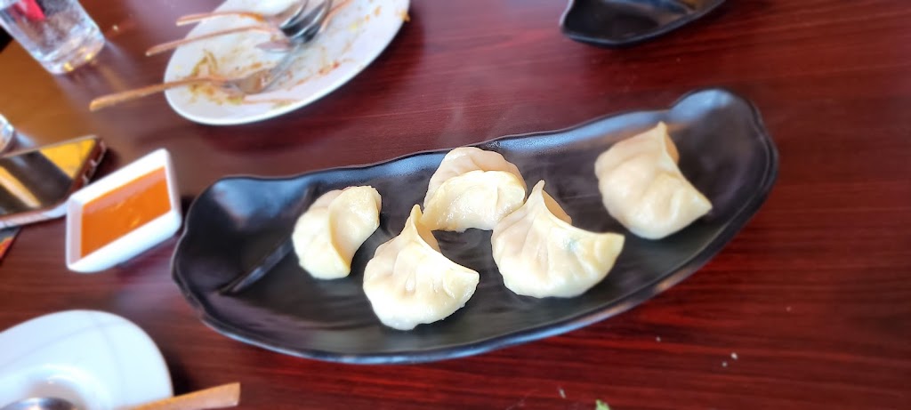Delhi-6 | Best Restaurant Winnipeg | 839 Henderson Hwy, Winnipeg, MB R2K 2L4, Canada | Phone: (204) 668-2900