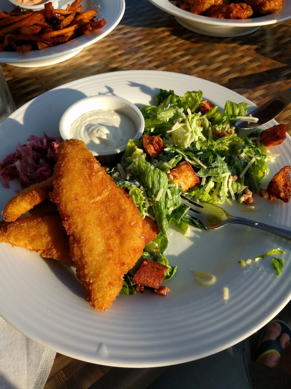 Boathouse Pub | 603 Mt Julian Viamede Rd, Woodview, ON K0L 3E0, Canada | Phone: (705) 654-3344