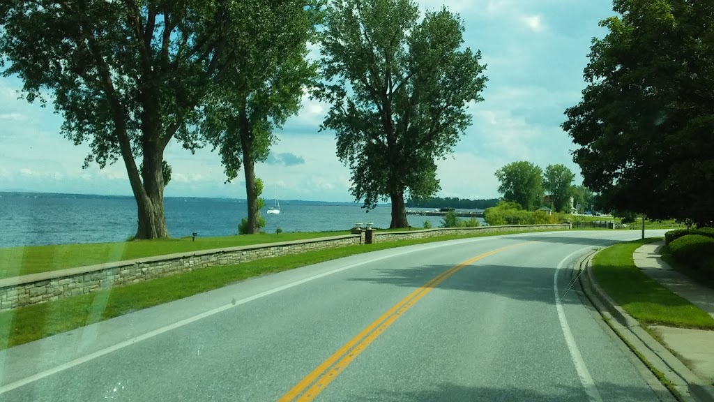 Gaines Marina | 141 Lake St, Rouses Point, NY 12979, USA | Phone: (518) 297-7000