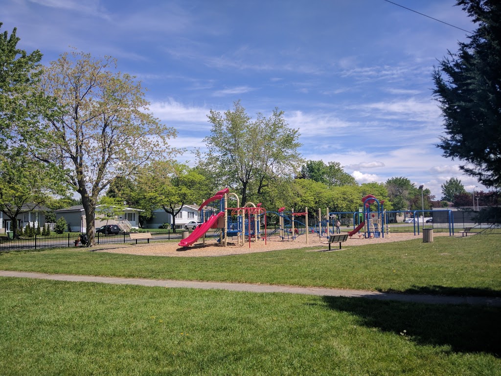 Parc Victorin | 966 Avenue Pothier, Brossard, QC J4W 2A2, Canada | Phone: (450) 923-6311