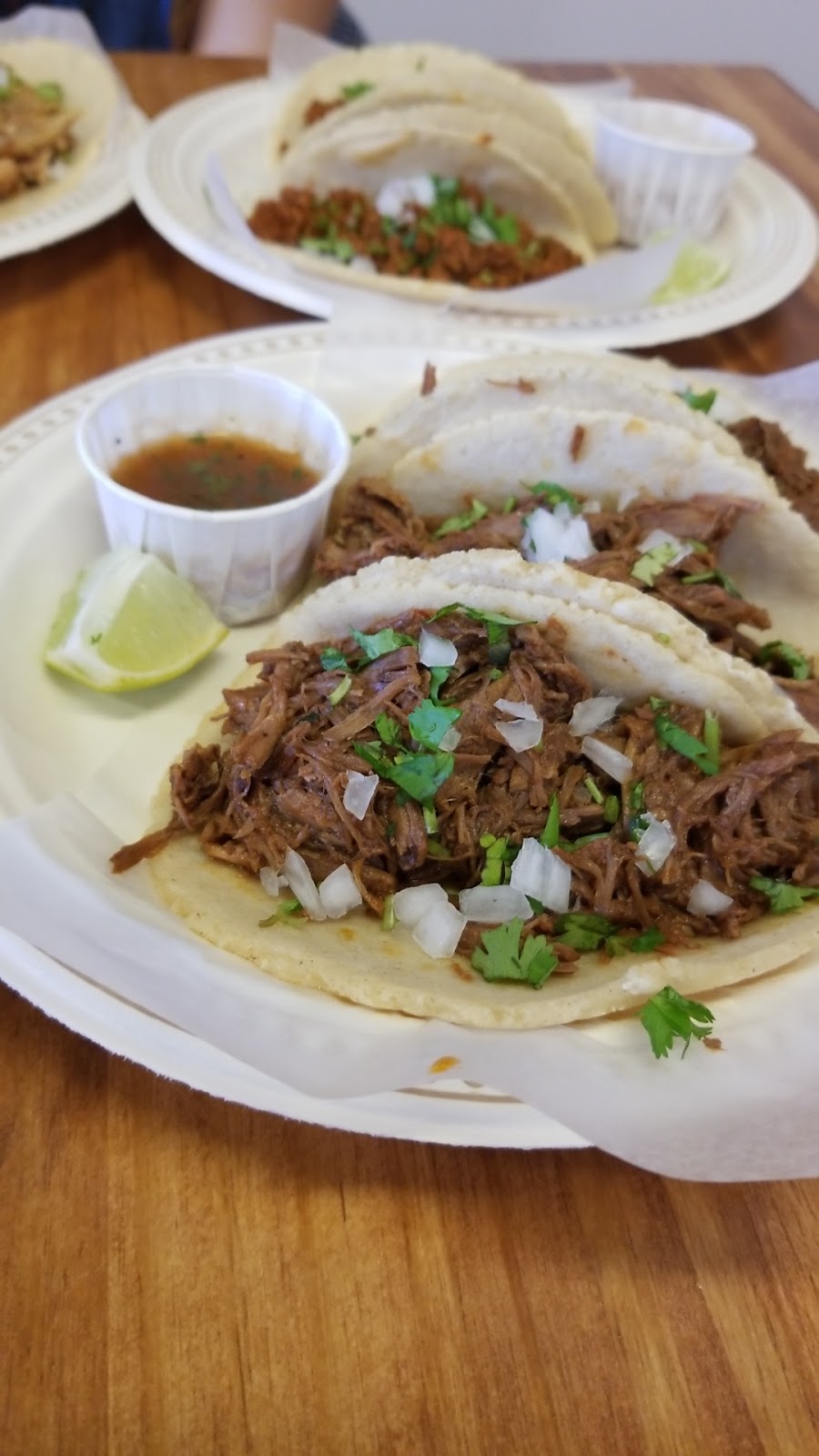 BMC Taqueria | 1113 Henderson Hwy, Winnipeg, MB R2G 1L4, Canada | Phone: (204) 415-1113