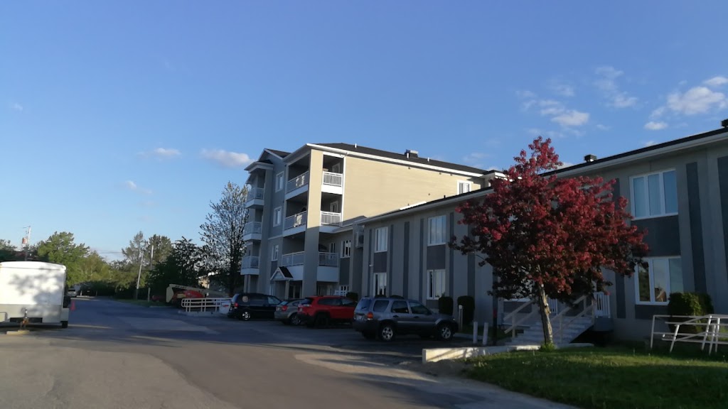 Oasis des Bâtisseurs | 159 1re Rue S, Saint-Nazaire, QC G0W 2V0, Canada | Phone: (418) 662-5525