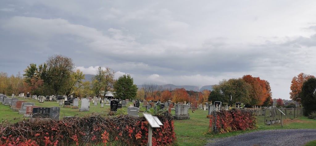 Paroisse Saint-François-Xavier | 650 Rue Shefford, Bromont, QC J2L 1C1, Canada | Phone: (450) 534-2181