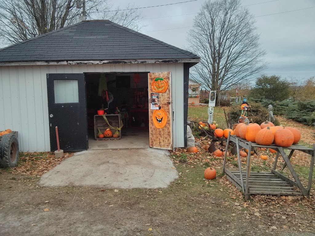 Geobern Farm - The James | 2634 Rosetta Rd, Lanark, ON K0G 1K0, Canada | Phone: (613) 256-1585