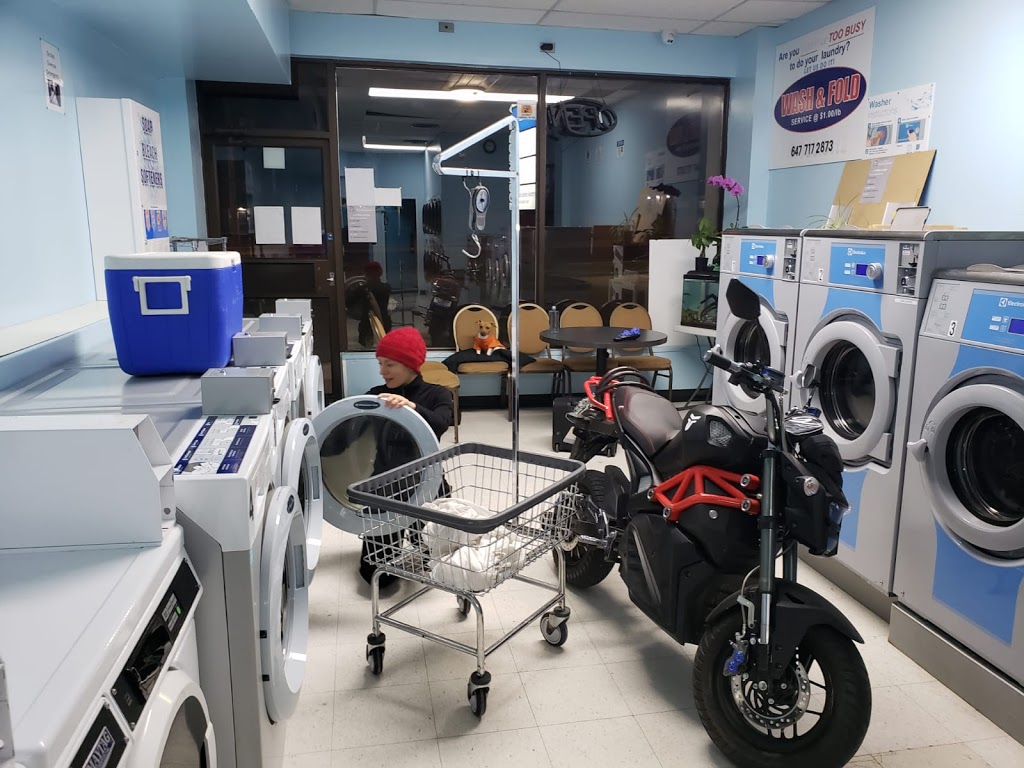 Black and white Laundry | Coin laundry, 3148 Kingston Rd Unit 3, Scarborough, ON M1M 1P4, Canada | Phone: (647) 717-2873
