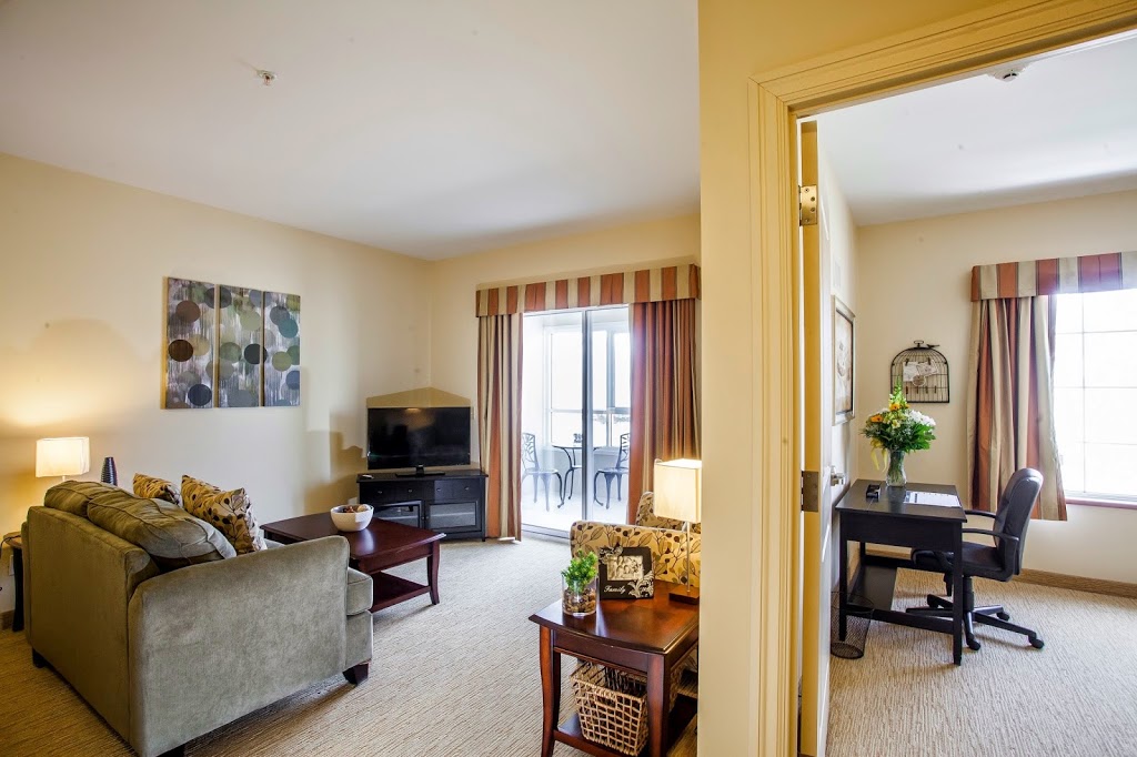 Leacock Retirement Lodge | 298 Forest Ave N, Orillia, ON L3V 0C3, Canada | Phone: (705) 329-3887
