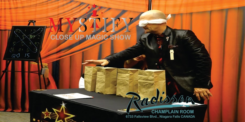 Mystify Close Up Magic Show | 6733 Fallsview Blvd, Niagara Falls, ON L2G 3W7, Canada | Phone: (905) 341-6692