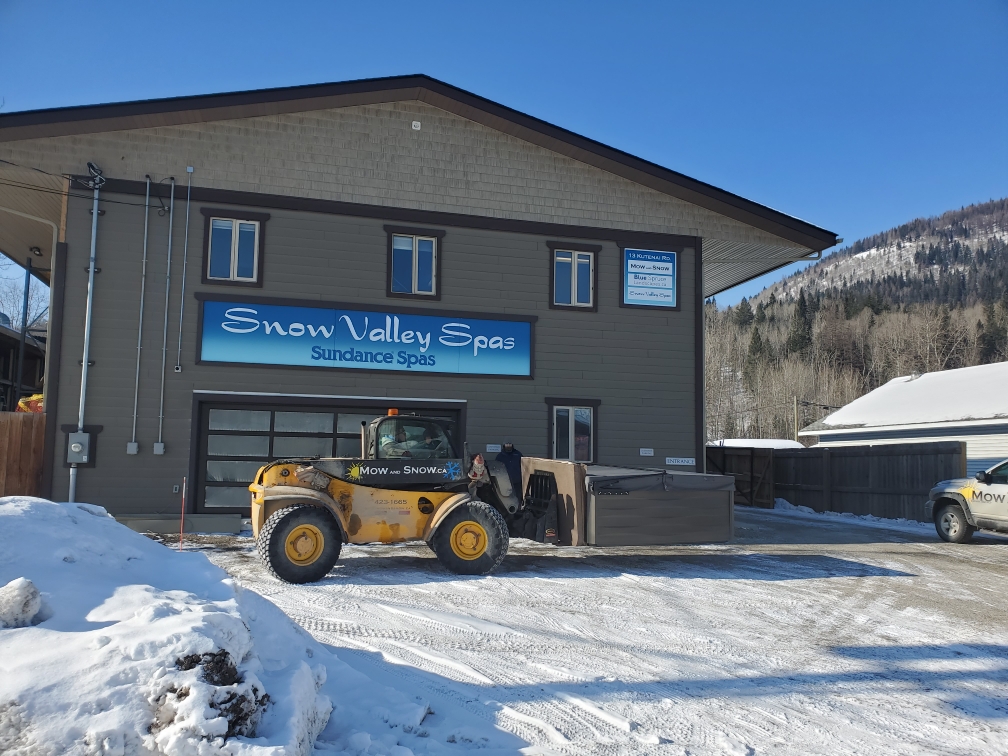 Snow Valley Spas | 13 Kutenai Rd, Fernie, BC V0B 1M5, Canada | Phone: (250) 423-3370