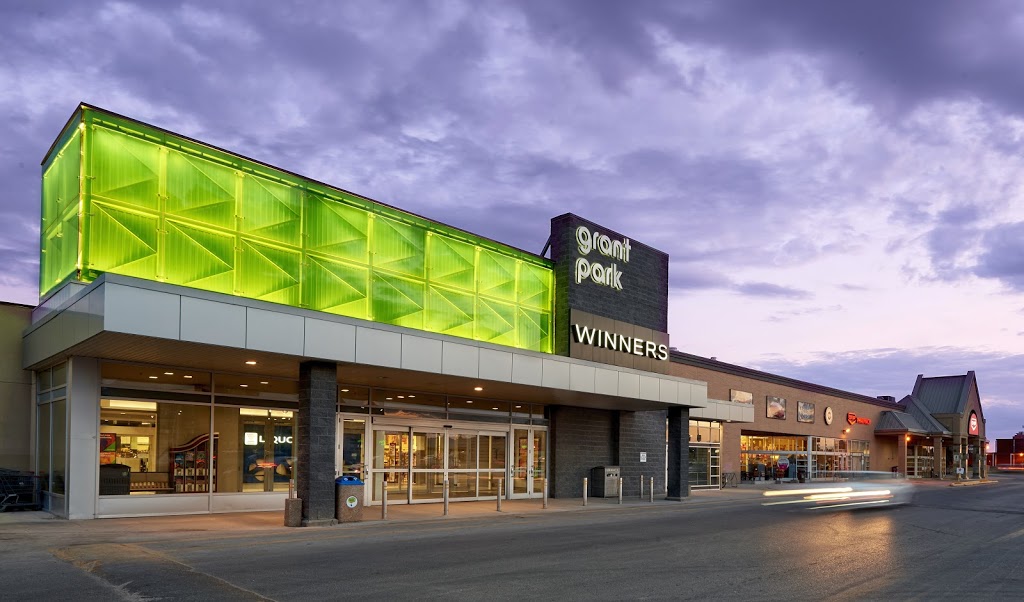 Grant Park Shopping Centre | 1120 Grant Ave, Winnipeg, MB R3M 2A6, Canada | Phone: (204) 475-8556