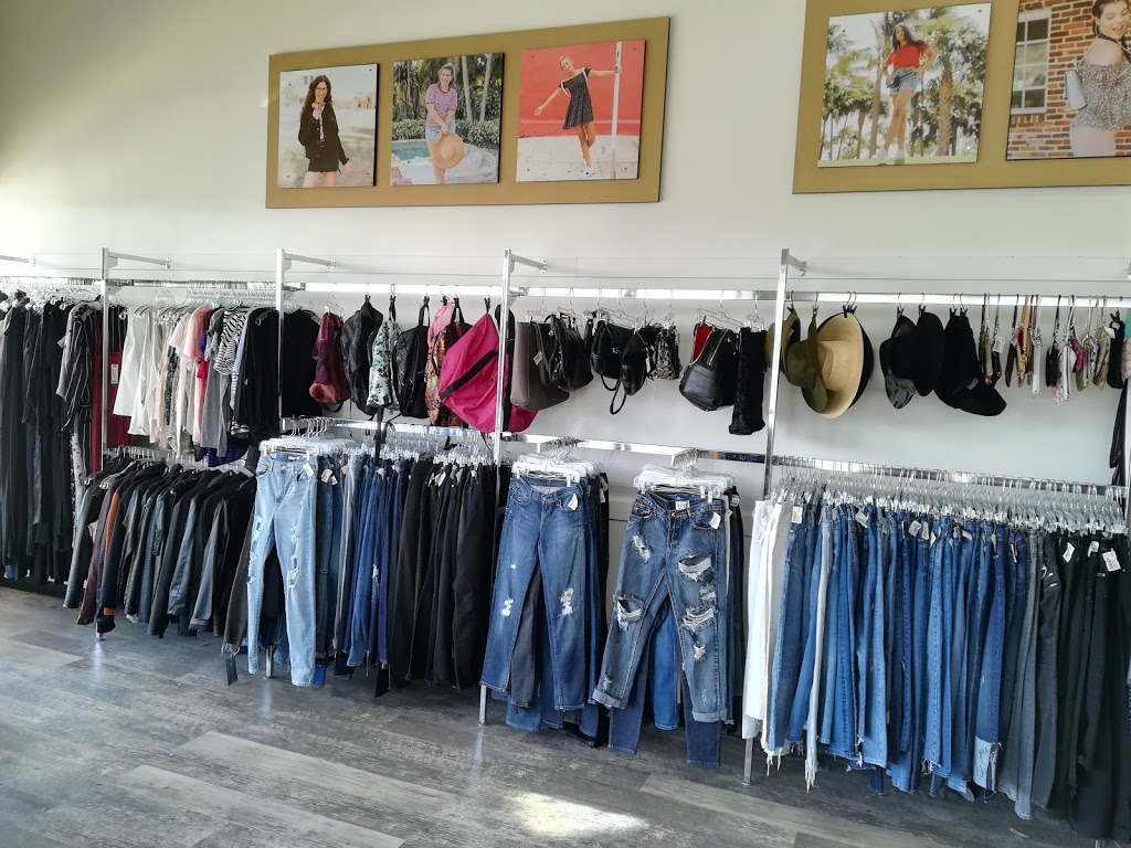 Platos Closet Vaughan | 7887 Weston Rd, Woodbridge, ON L4L 1A6, Canada | Phone: (905) 856-2828