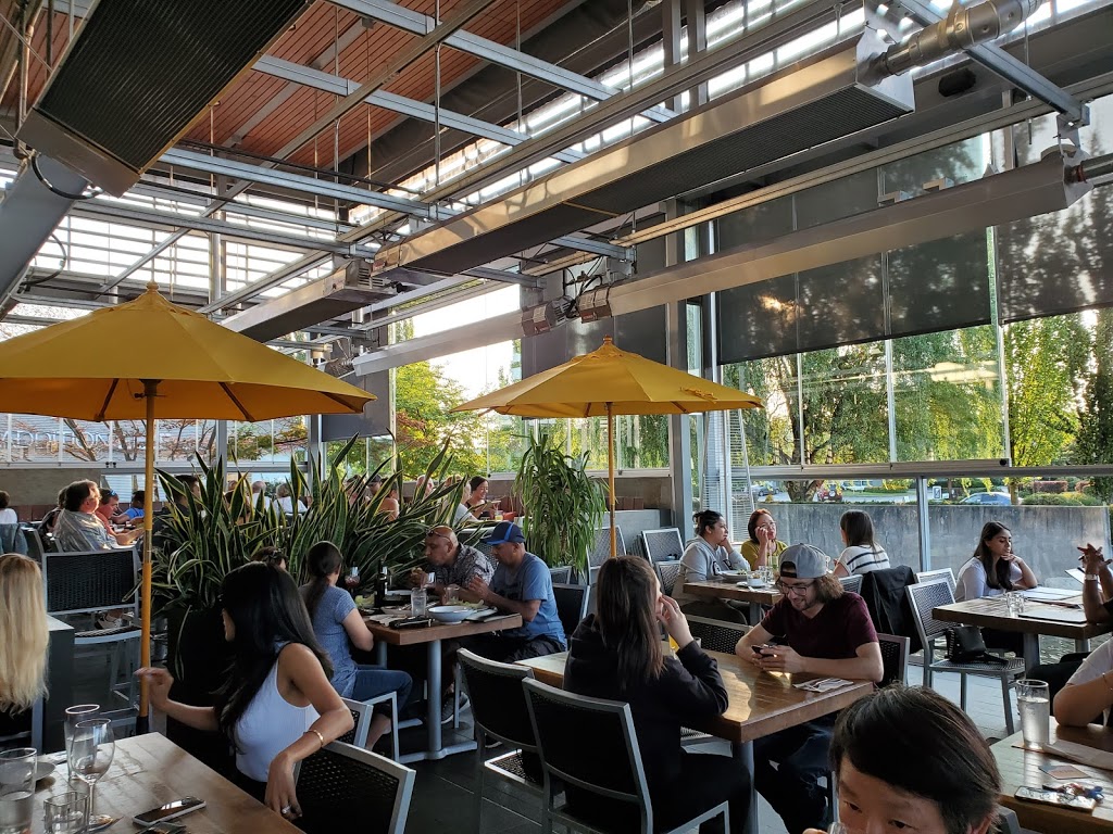 Marine Way Market | Market Crossing, Burnaby, BC V5J 3J3, Canada | Phone: (604) 713-6450