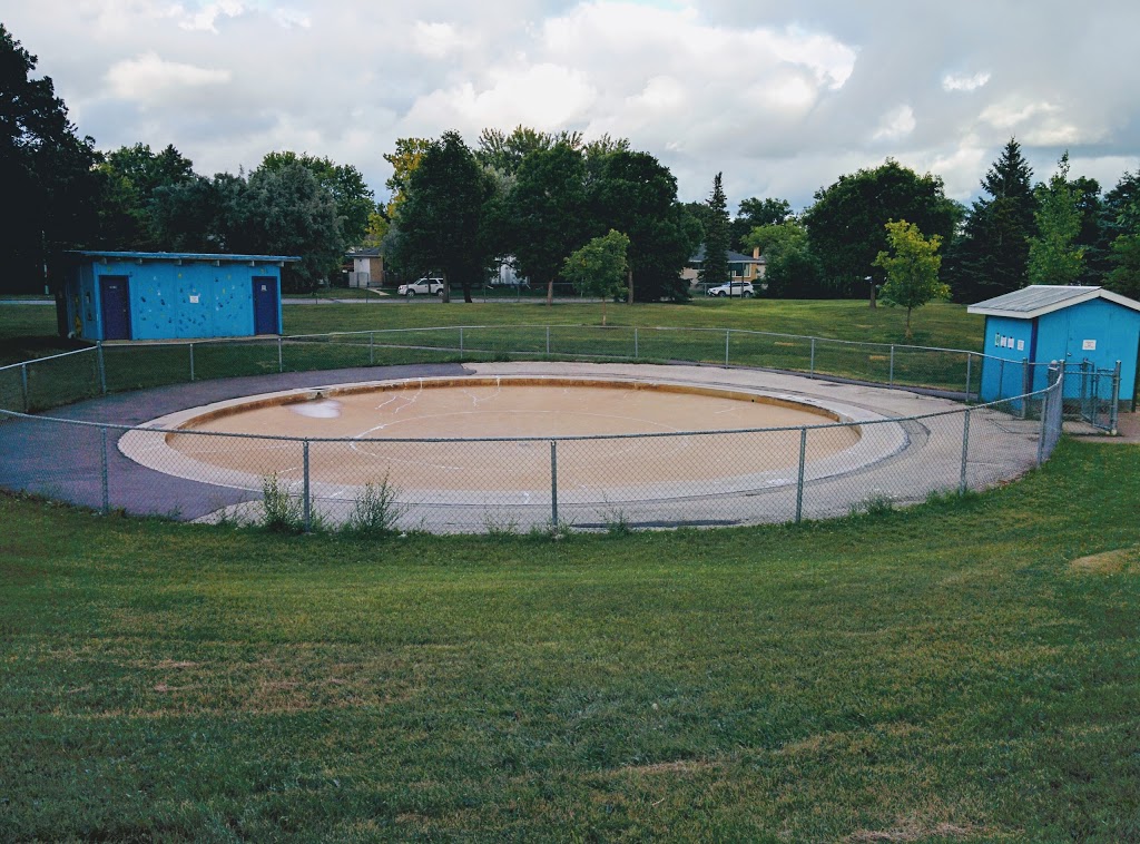 Westwood Browning Park | Westwood, Winnipeg, MB R3K, Canada