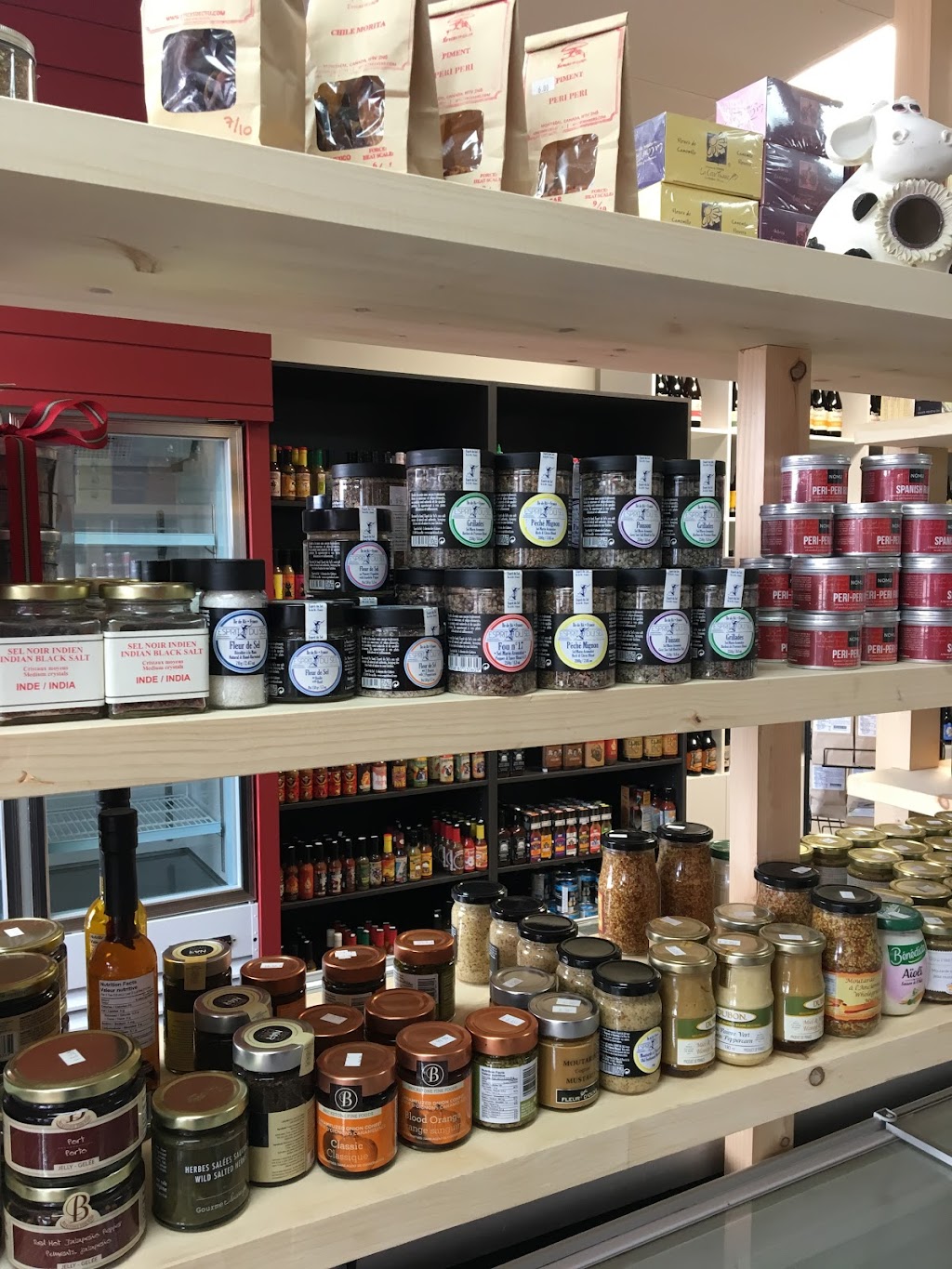 Mercenaires Culinaires | 411 Rue de St Jovite, Mont-Tremblant, QC J8E 2Z9, Canada | Phone: (819) 717-4141