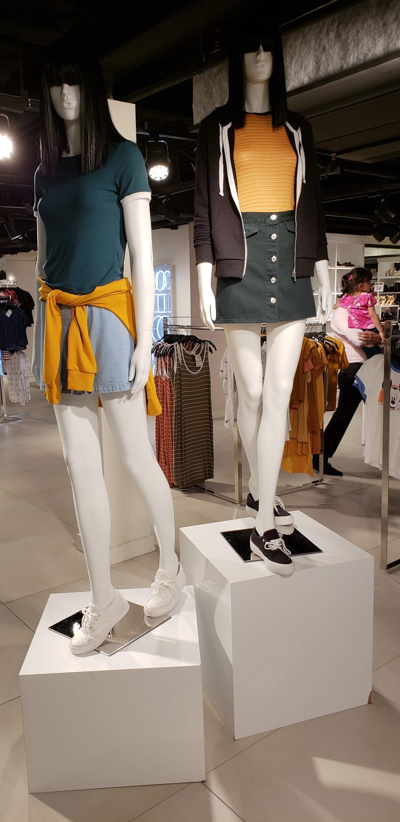 Forever 21 | 3401 Dufferin St, North York, ON M6A 2T9, Canada | Phone: (416) 781-6226