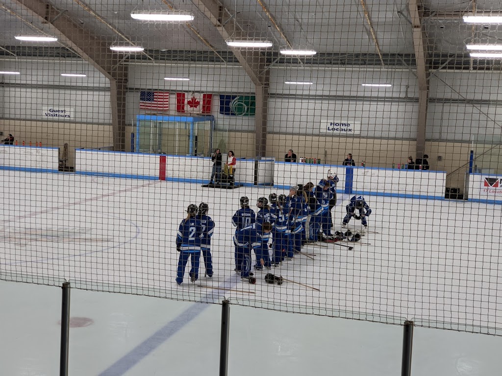Fred Barrett Arena | 3280 Leitrim Rd, Gloucester, ON K1T 3Z4, Canada | Phone: (613) 822-2175